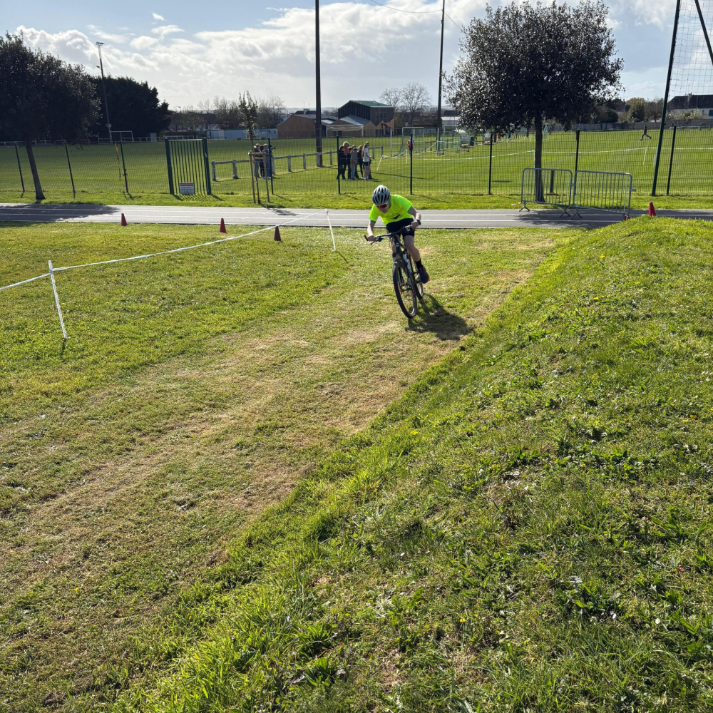 motion_photo_3347130908934939325